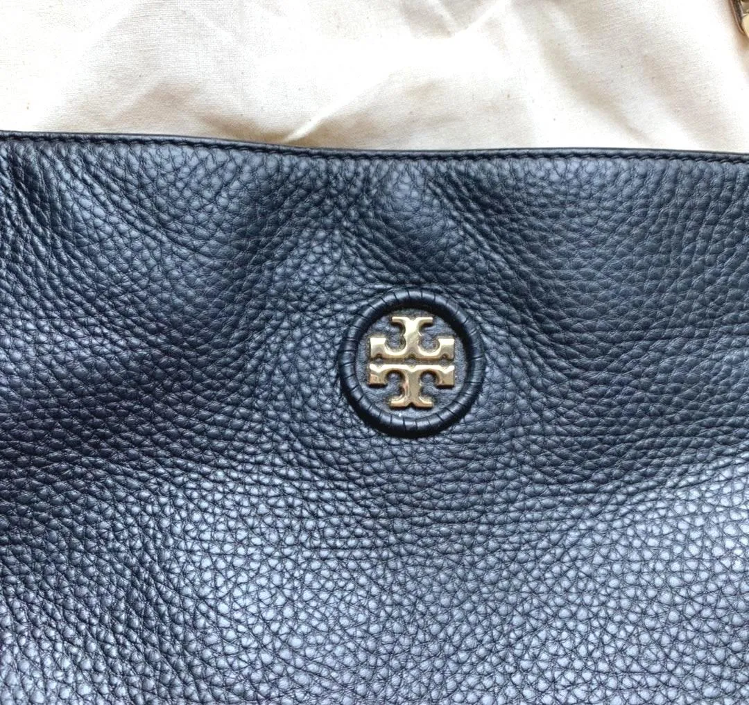 Tory Burch Whipstitch Logo Swingpack - Image 5