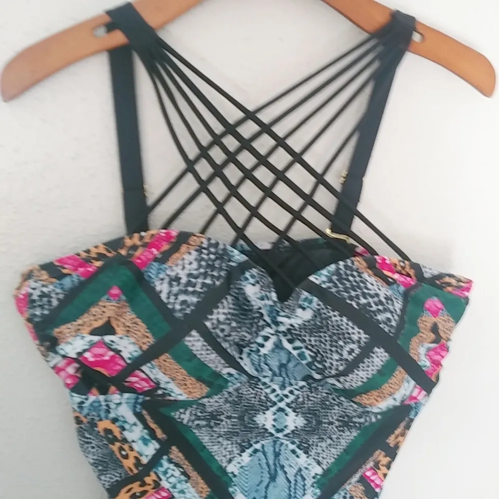 Swim Sexy 18 Strappy One Piece Black Animal Art Swim Suit Pink - Image 2