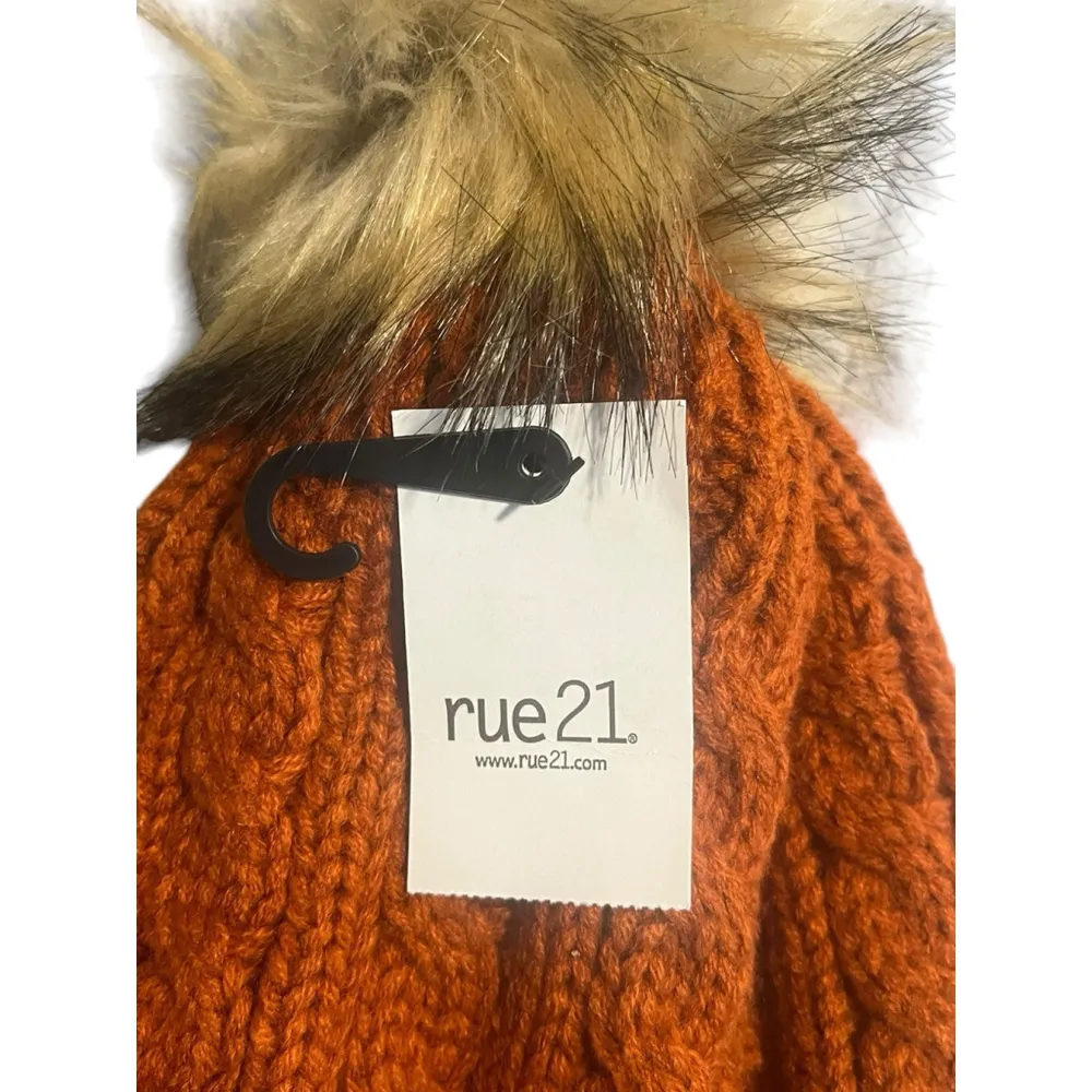 Rue 21 Beanie Hat Womens Beanie Burnt Orange Cable Knit Pom Pom Soft Warm Winter - Image 4