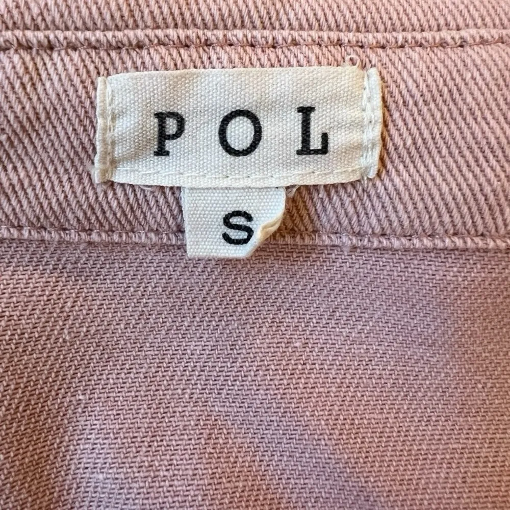 POL Blush Floral Contrast Jacquard Long Sleeve Button Down Shacket Size Small - Image 2