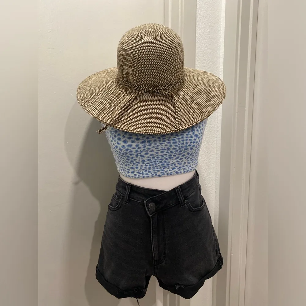 Tan & Black Straw Wide Brimmed Beach Adjustable Sun Hat - Image 3