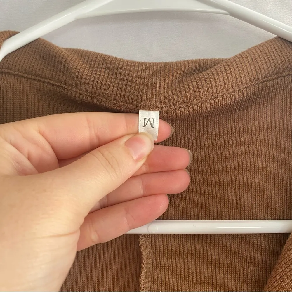 Tan Fitted Bodysuit with Notched‎ Collar Brown Size M - Image 3