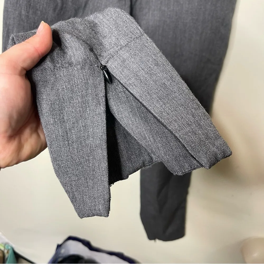 Bassike grey wool pleated front unique design tapered zip ankle leg pants sz 0 Gray - Image 9