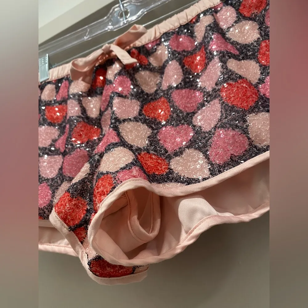 Red & Pink Sequin Heart Print Dolphin-Hem Sleep Shorts - XS - Image 10