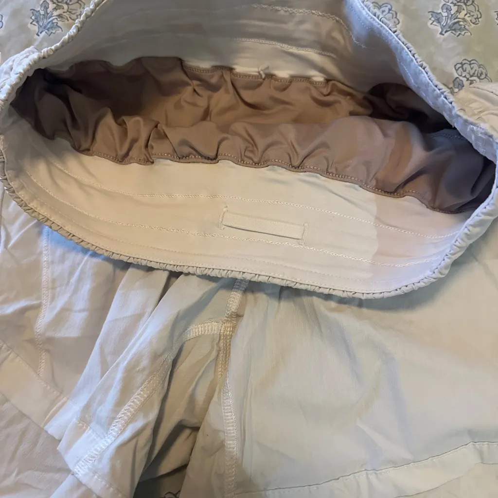 Lulu lemon White Athletic Shorts - Image 3