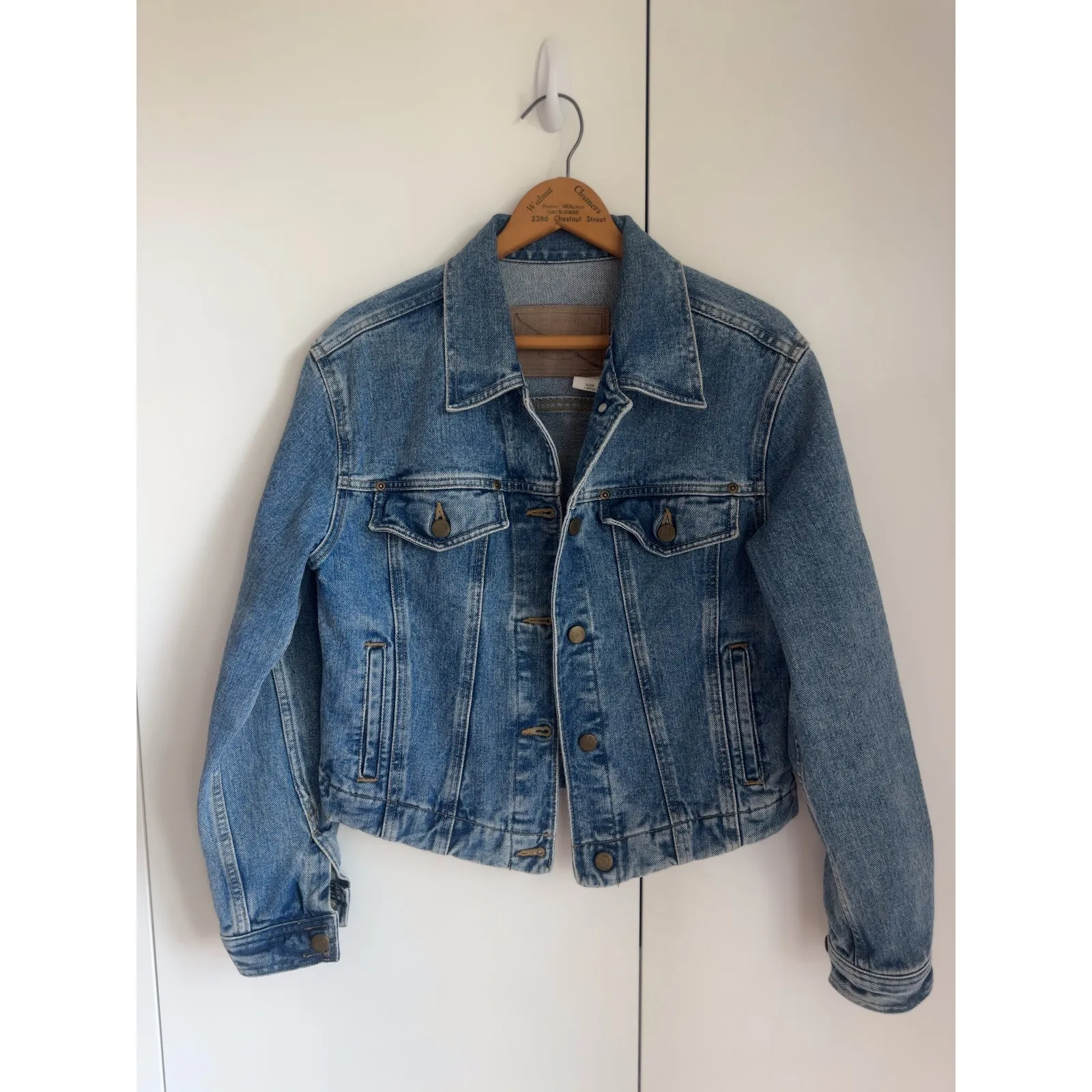 Women's Denim jacket Size Modern Medium Nautral Fiber cotton Timeless USA - Image 2