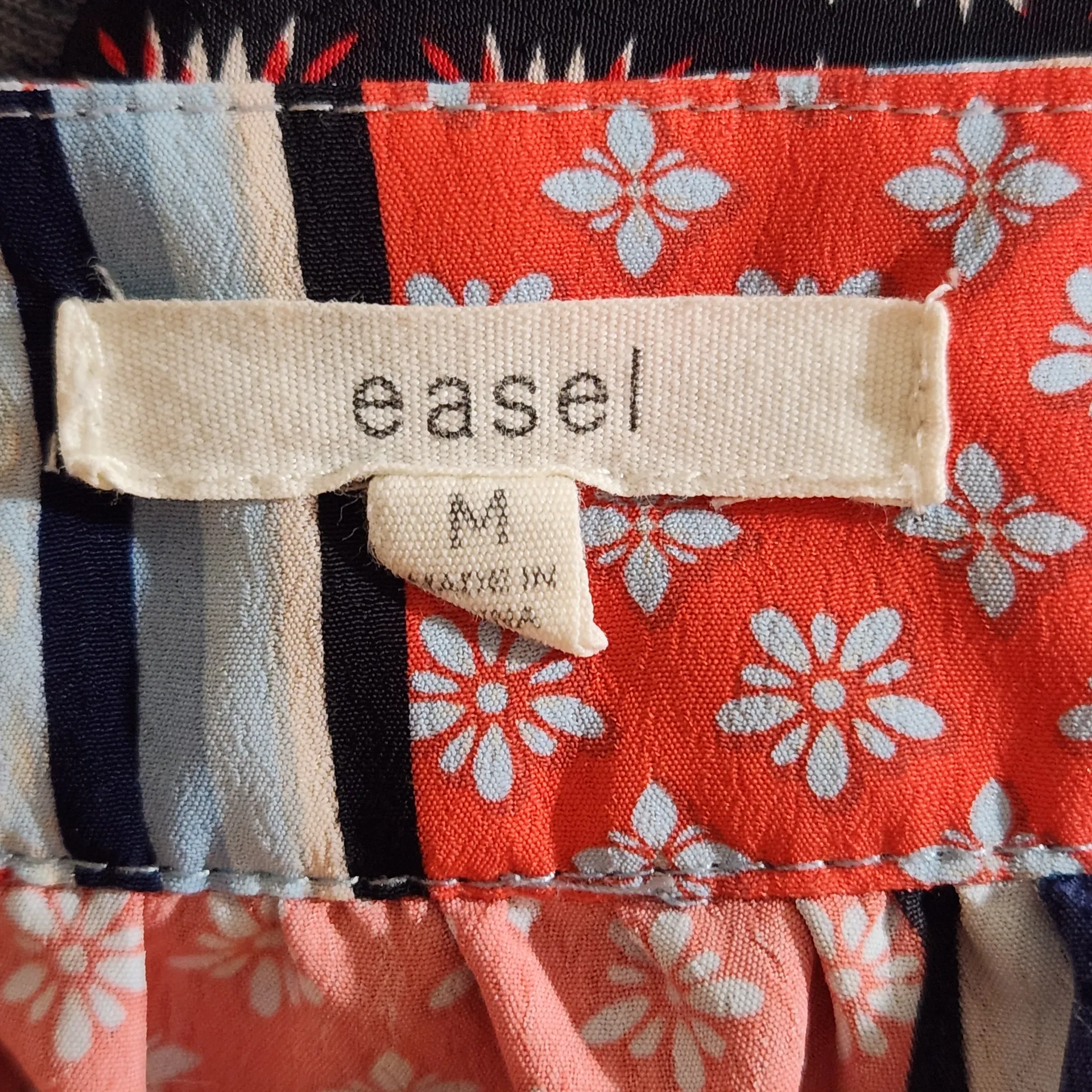 easel  Blue Floral Patchwork Boho Blouse with Full Sleeves Size Medium Boho Top - Image 6