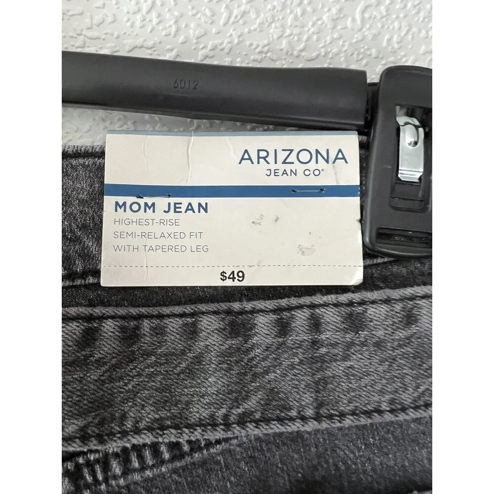 Arizona Jean Co Mon Jean Highest-Rise Semi - Relaxed Fit Womens Size 11 - Image 4