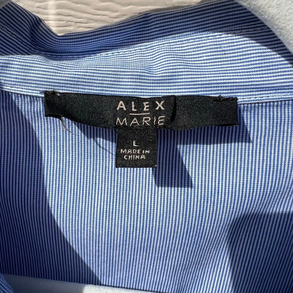 Alex Marie Blue Embroidered Scalloped Bell Sleeve Button Up Blouse Size Large - Image 4