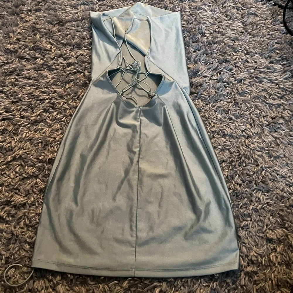 Lovely Day sage green backless bodycon dress size small - Image 3