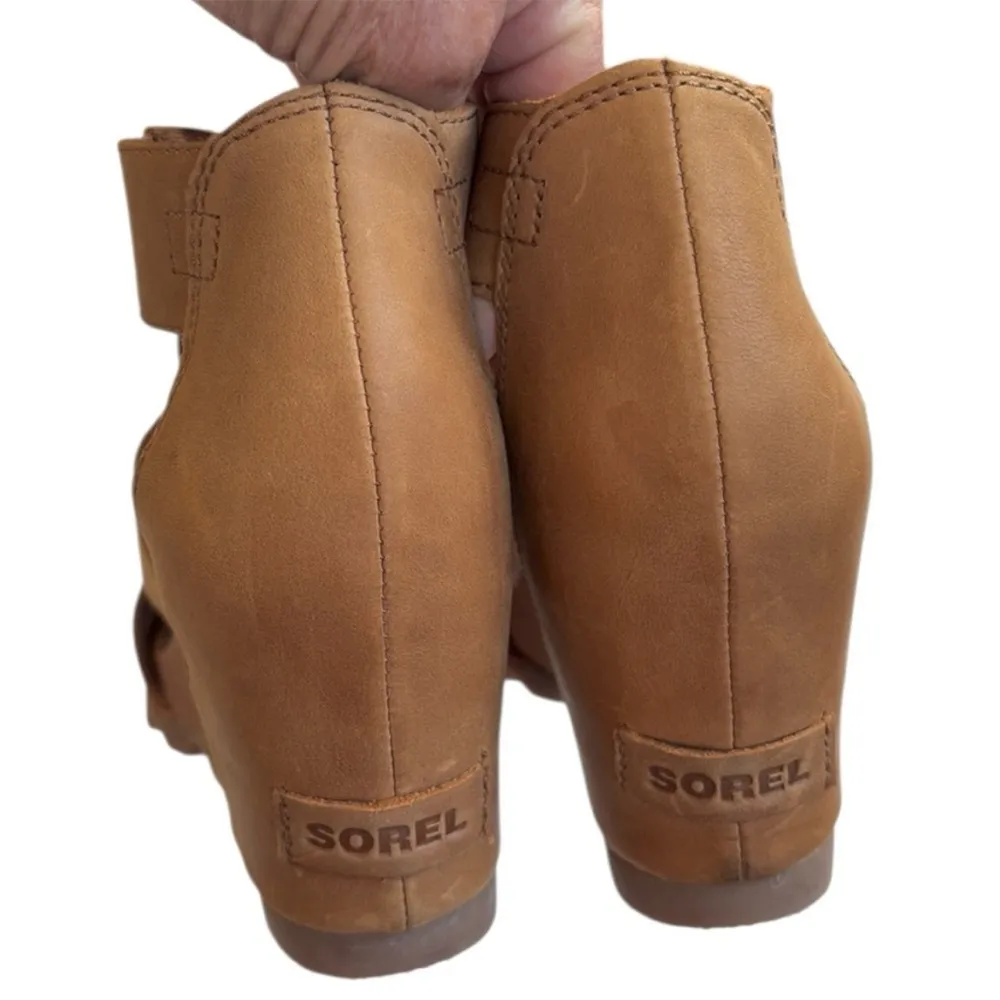 EUC Sorel Leather Joanie Wedge Sandals Tan
Size 11 - Image 8