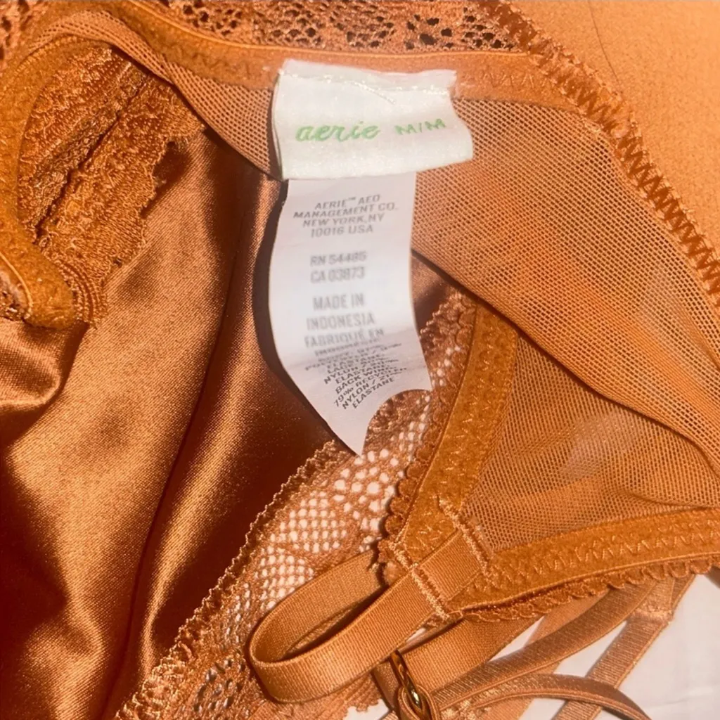 NWOT Aerie Orange Floral Satin Lace Triangle Racerback Bralette Size Medium - Image 4