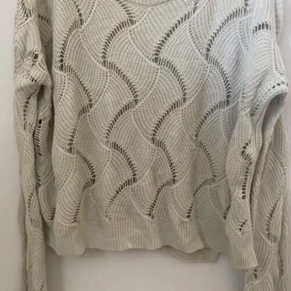 Urban Outfitters Staring at Stars Cropped Sweater Beige Textured Shear S… - Image 6