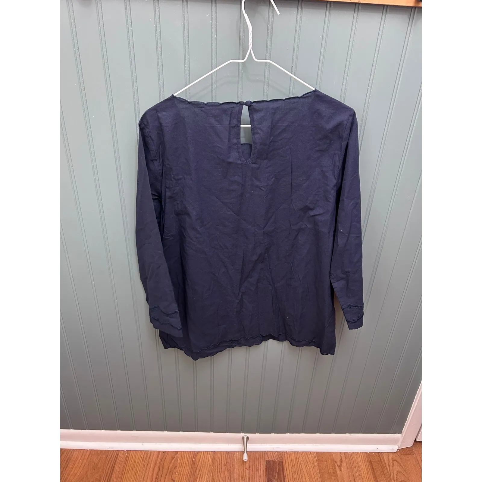 Brooks‎ Brothers Navy Blue Eyelet 3/4 Sleeve Top Blouse Women's Size 8 - Image 3