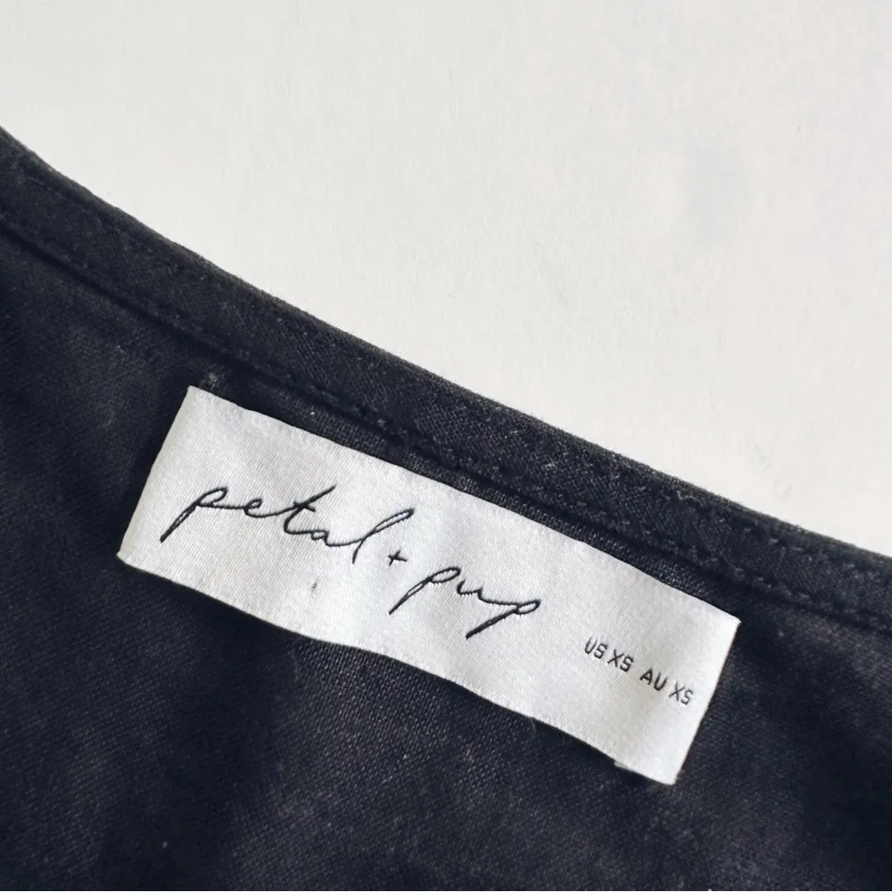 NEW Petal & Pup Women’s Daniella Front Buttons Linen Vest Black XS - Image 11