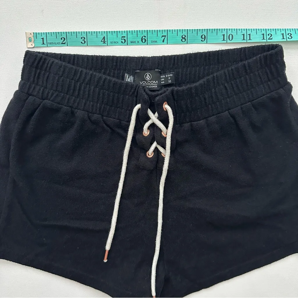 Volcom Black Women's Fleece Shorts Size S - Image 5