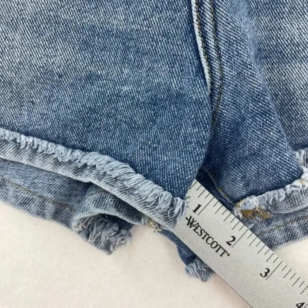High Rise Jean Shorts Womens Waist 24 Blue Medium Wash Denim Raw Hem - Image 6