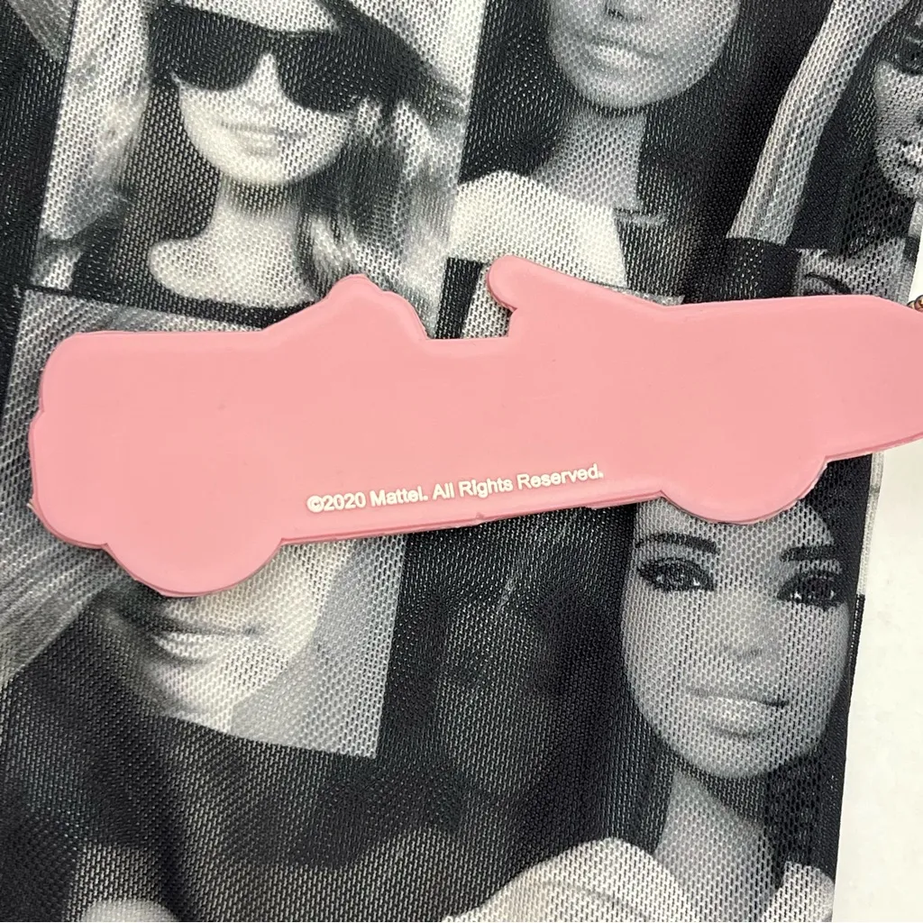 Barbie Forever‎ 21 Mesh Top Long Sleeve Shirt SZ Small Black White Grey Gray NEW - Image 7