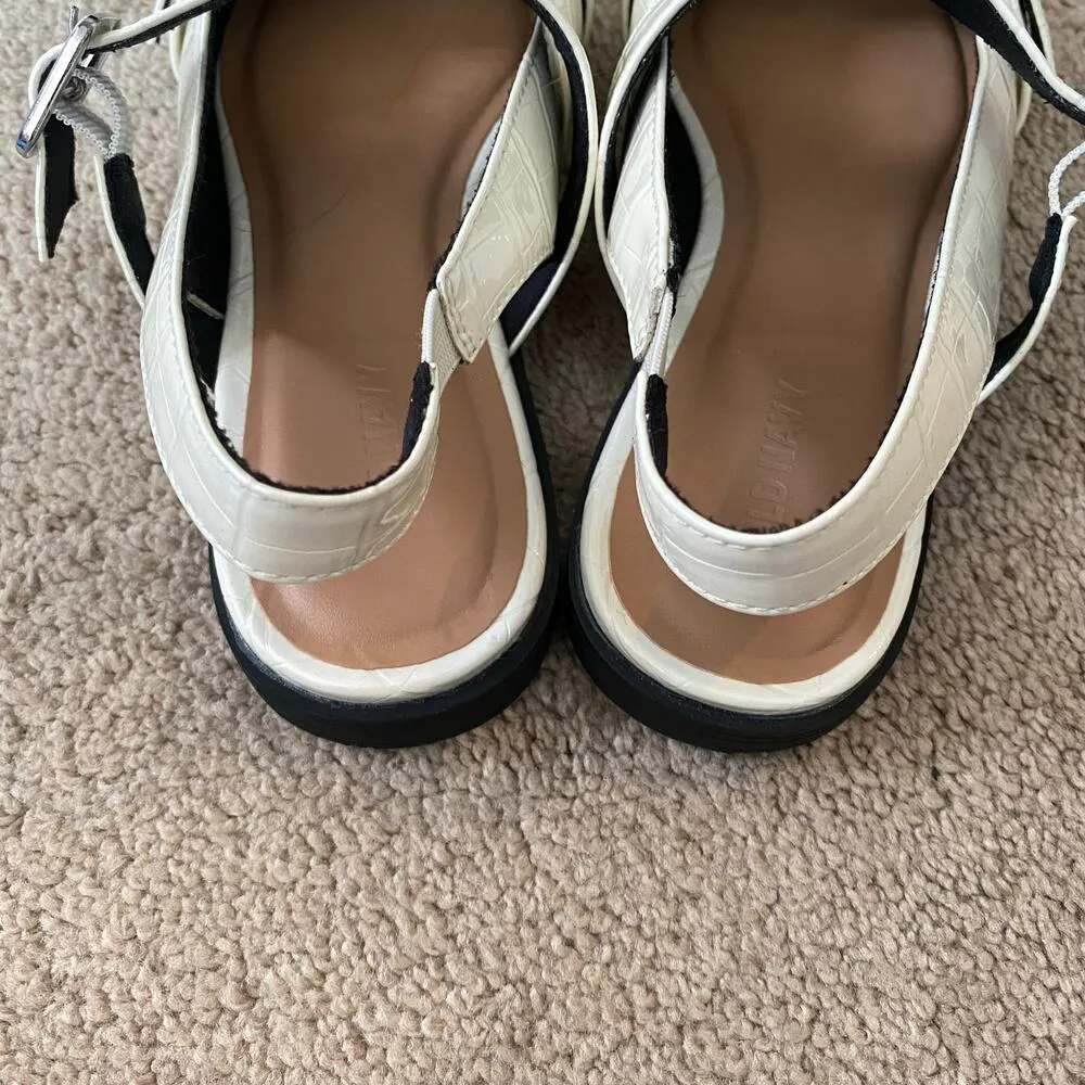 Old Navy Cream Snake Pointed Toe Buckle Flats Size 8 - Image 7