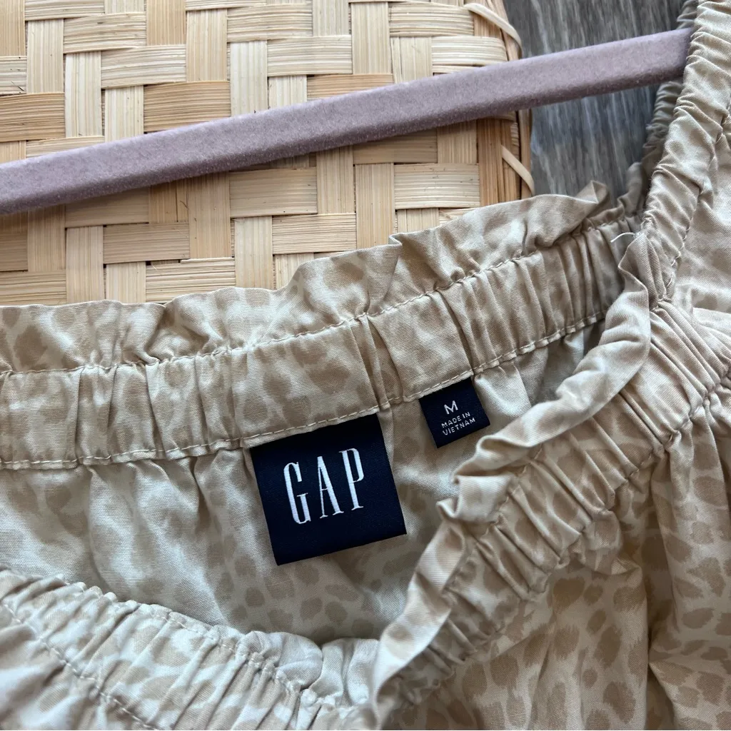 Gap leopard print flutter sleeve blouse square neck line‎ - Image 4