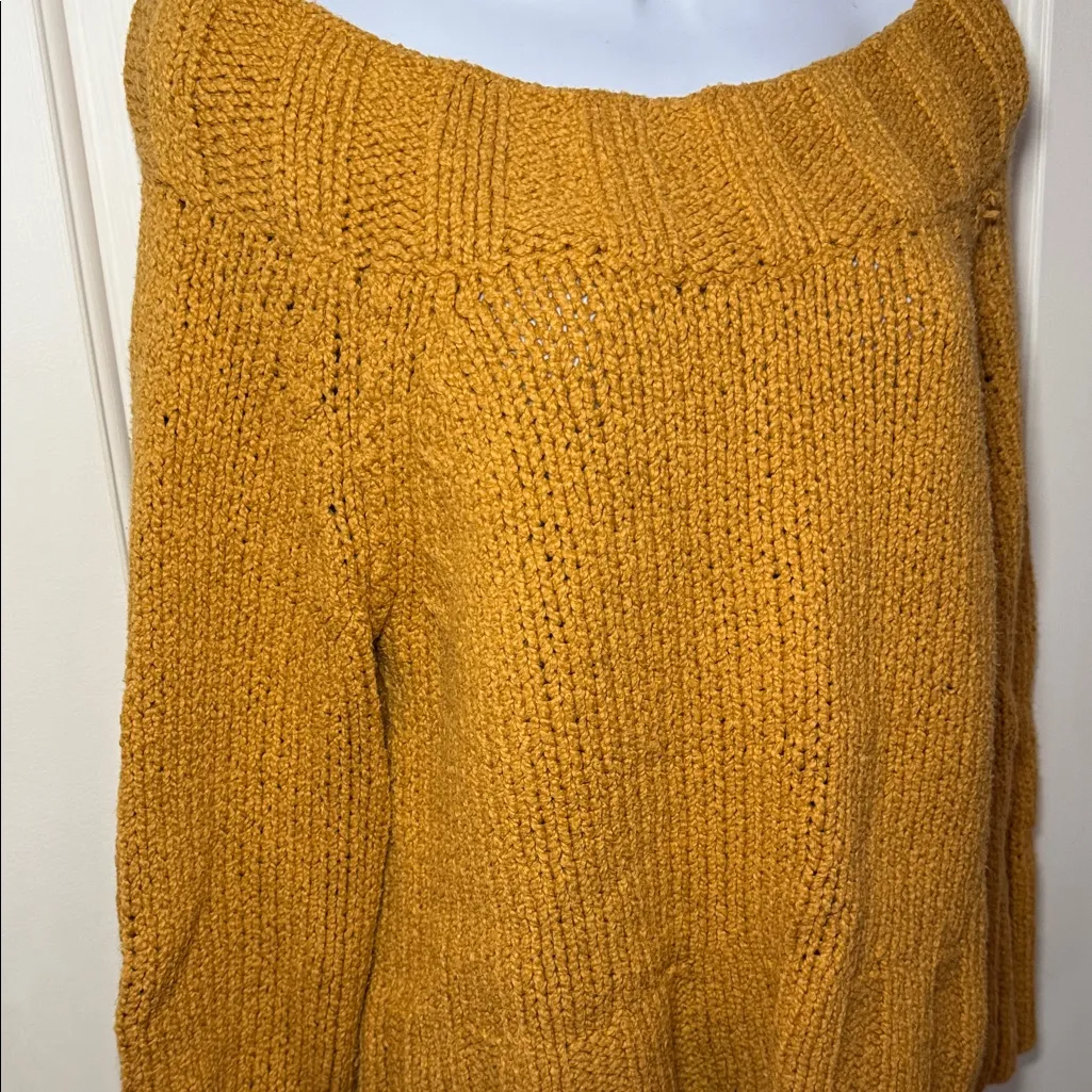 Free People Womens Off-Shoulder Sweater - Image 4