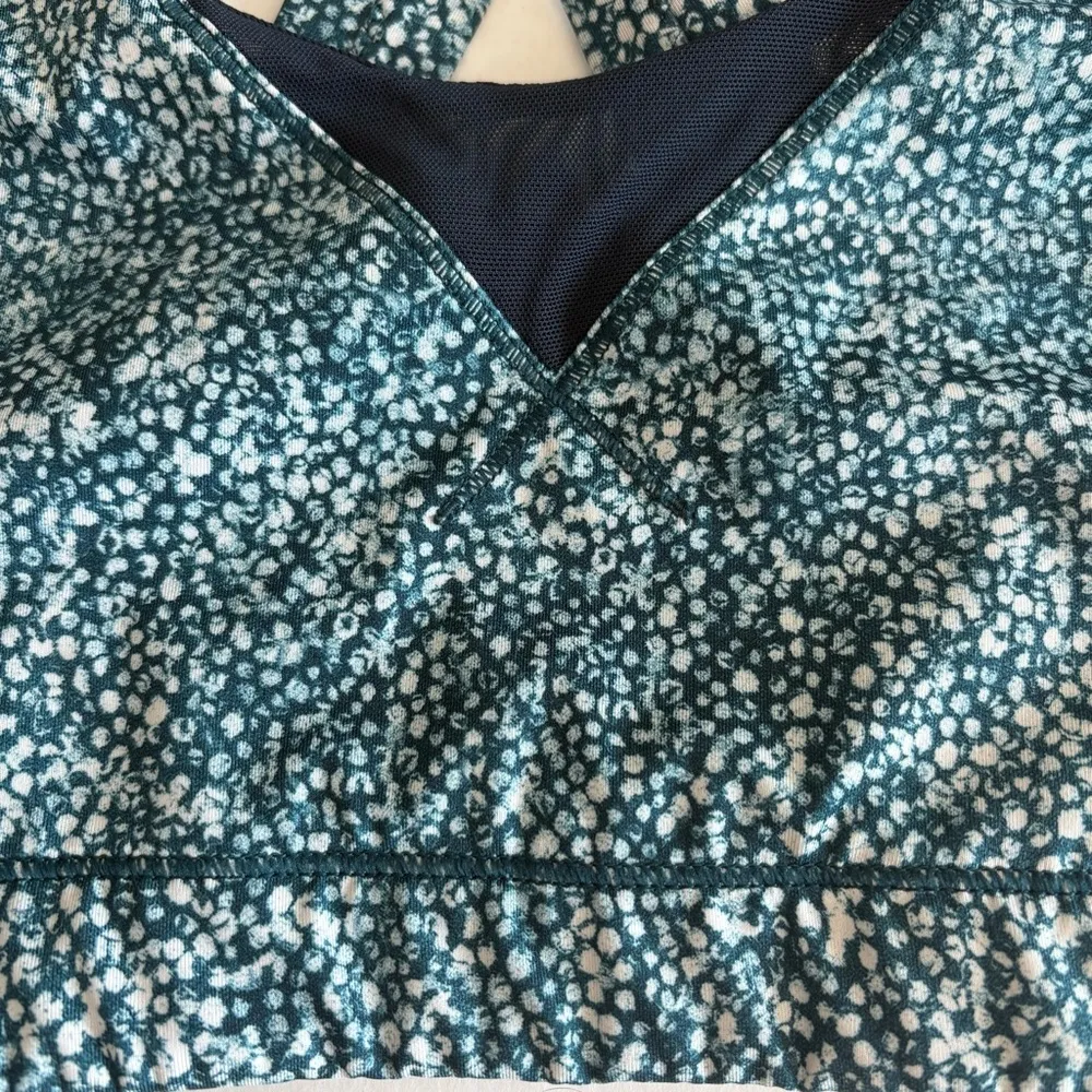 LuluLemon In A Flash Bra pebble teal blue size 12 - Image 4