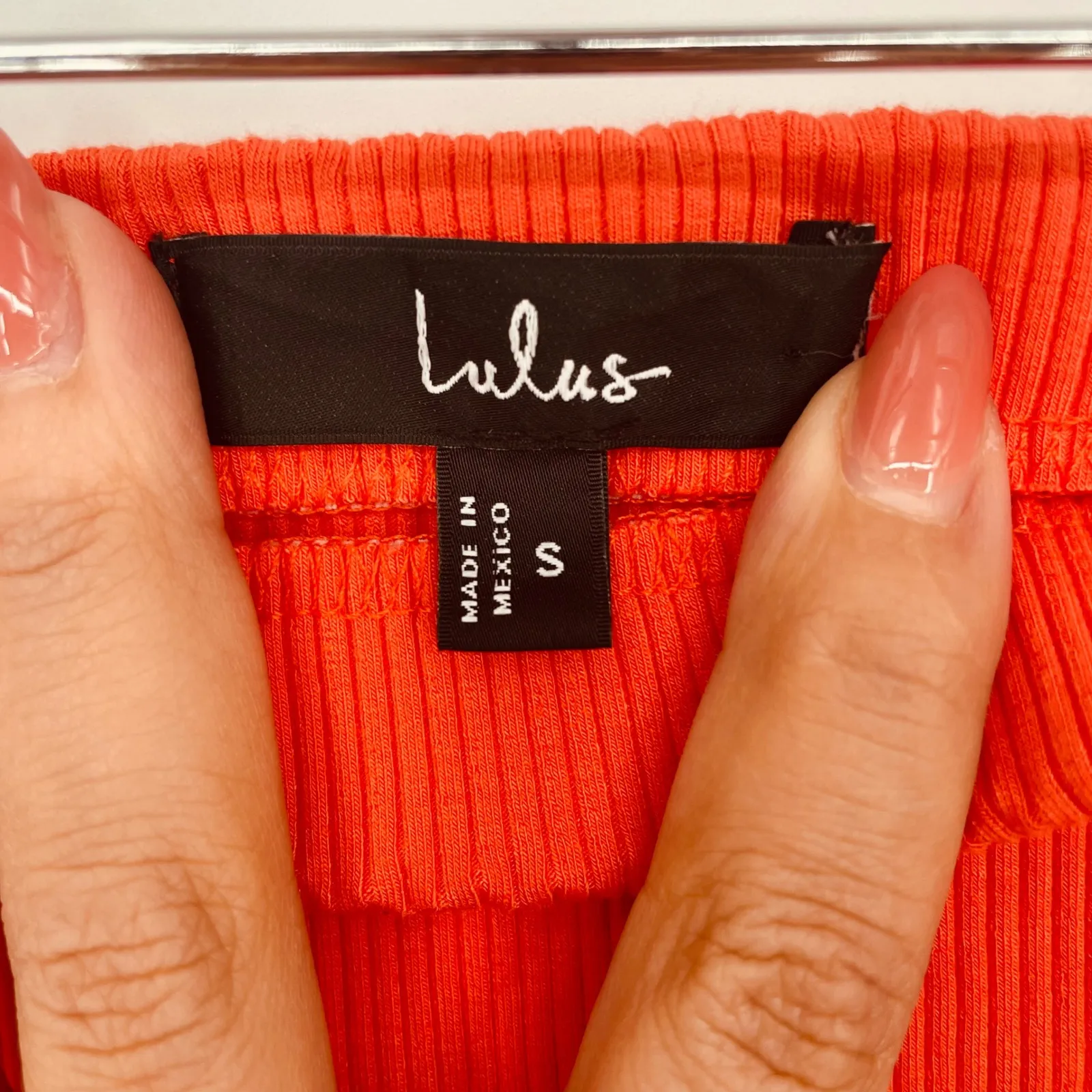 Lulus Ribbed Knit Midi Skirt with Side Slit Red Size Small - Image 3