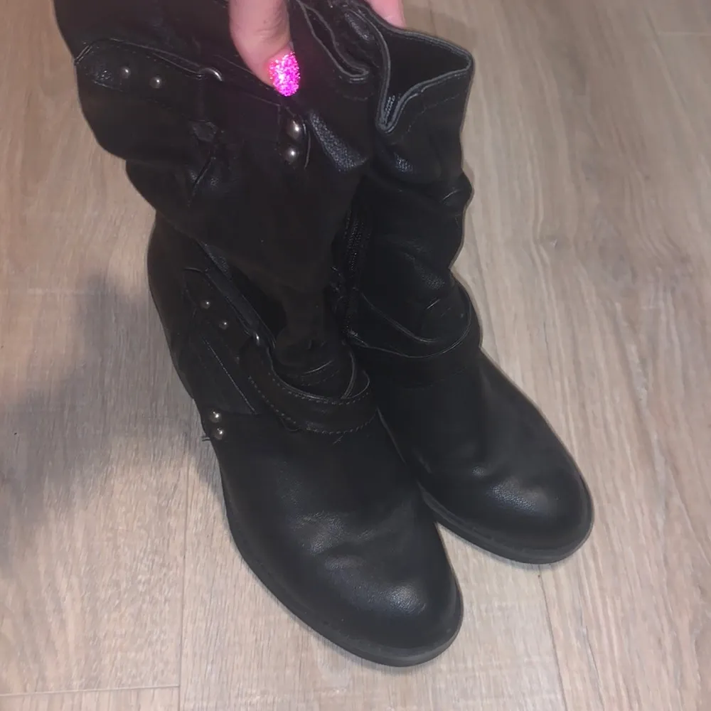 White Mountain black leather heeled Moto boots - Image 9