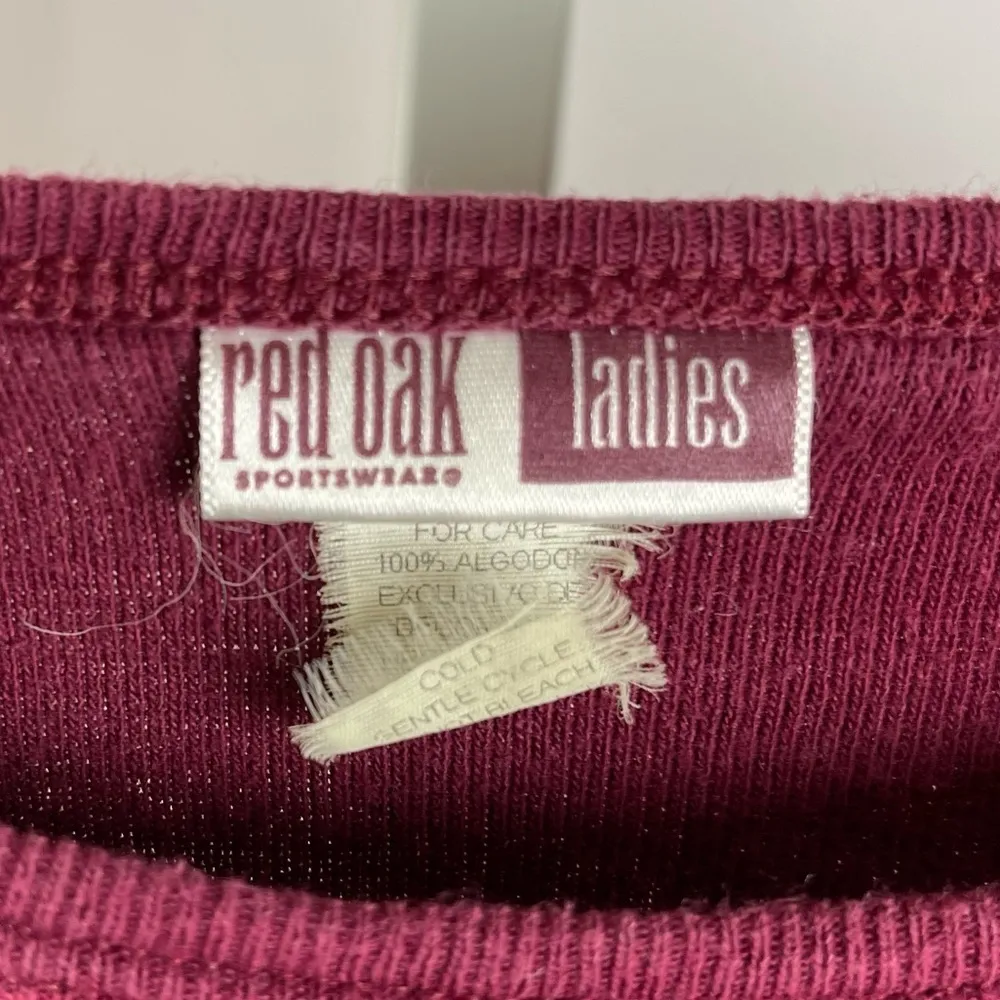 Red Oak Texas A & M Small Aggies Maroon Crewneck Graphic Tee Logo Sports College - Image 4