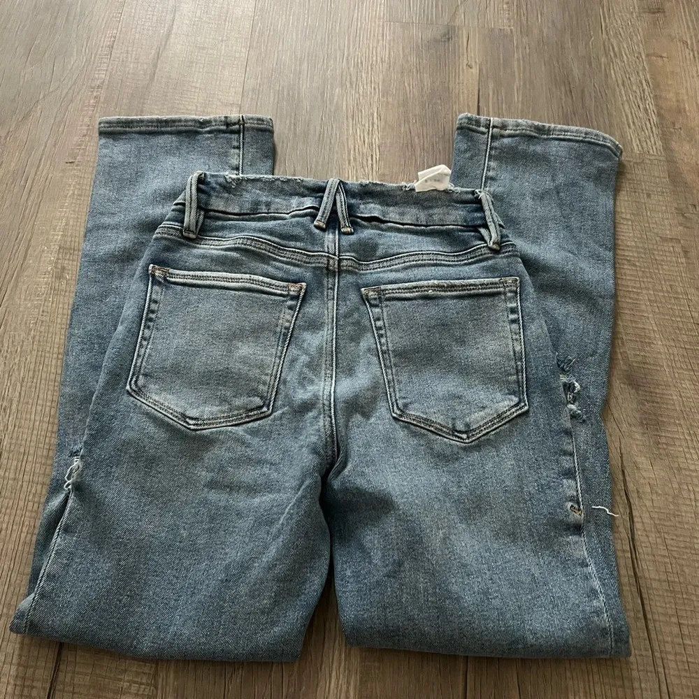 EUC Good American Good Legs
Straight Jeans Distressed - Image 7