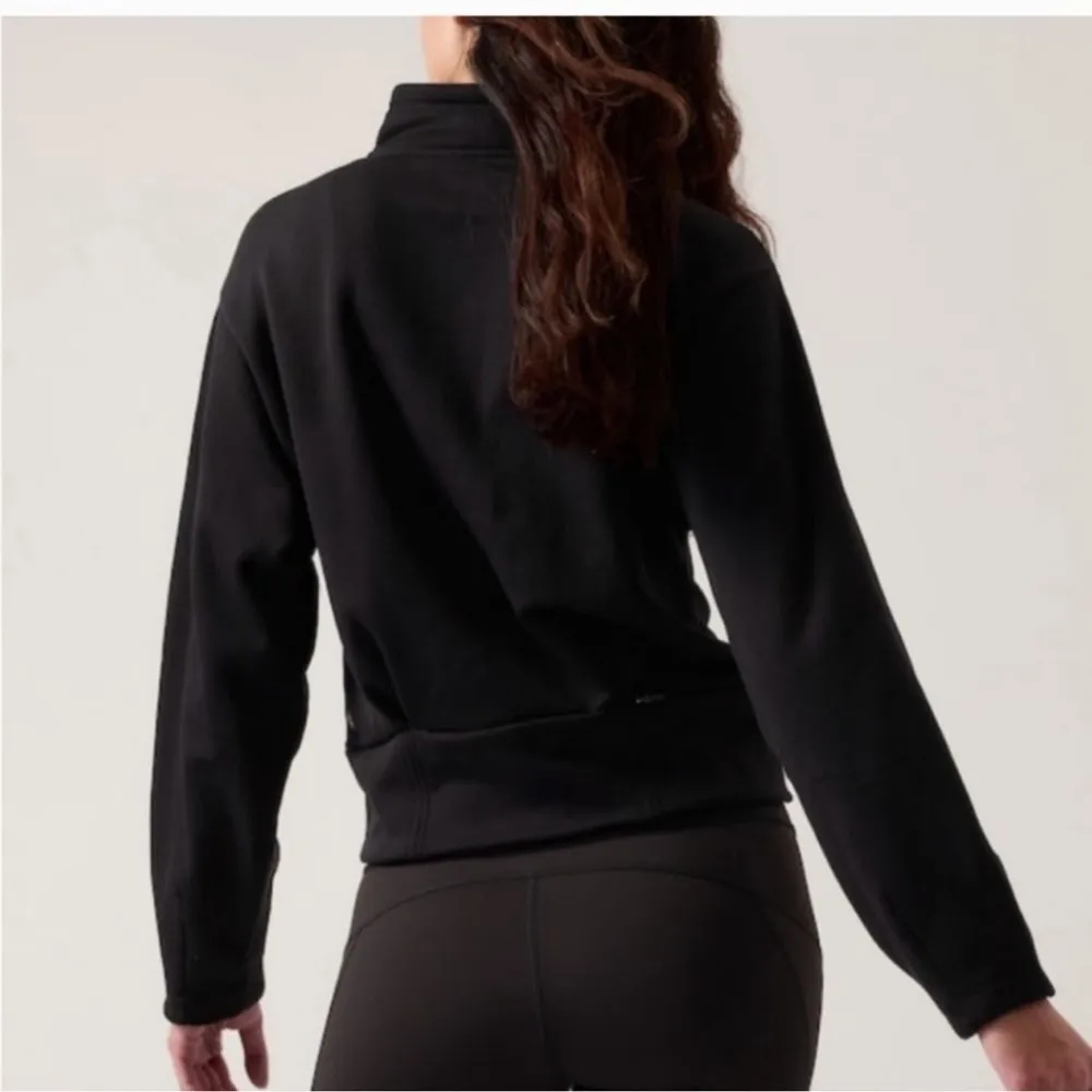 Athleta Altitude Polartec Half Zip Sweatshirt with zip pockets Black Size 2X - Image 2