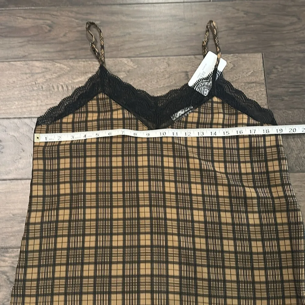 NWT Evereve Allison Joy Plaid Lace Cami Sz M - Image 4