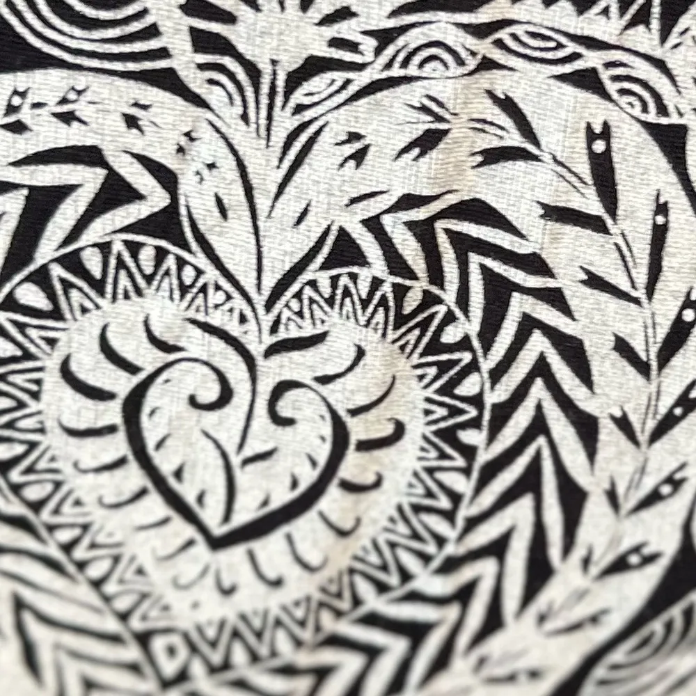 Fuego Azul Handmade In Mexico Beaded Top Black Size L - Image 3