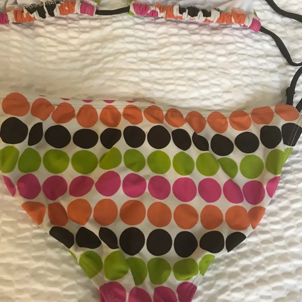 🌺 3/$20 SALE Dots Bikini! Small top/large bottom - Image 6