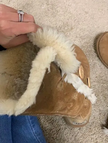 UGG Bailey Button Tall s Chestnut - Image 6