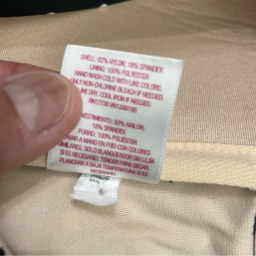 Merona Removable Strap One Piece Black & White Polka Dot‎ Bathing Suit Medium - Image 6