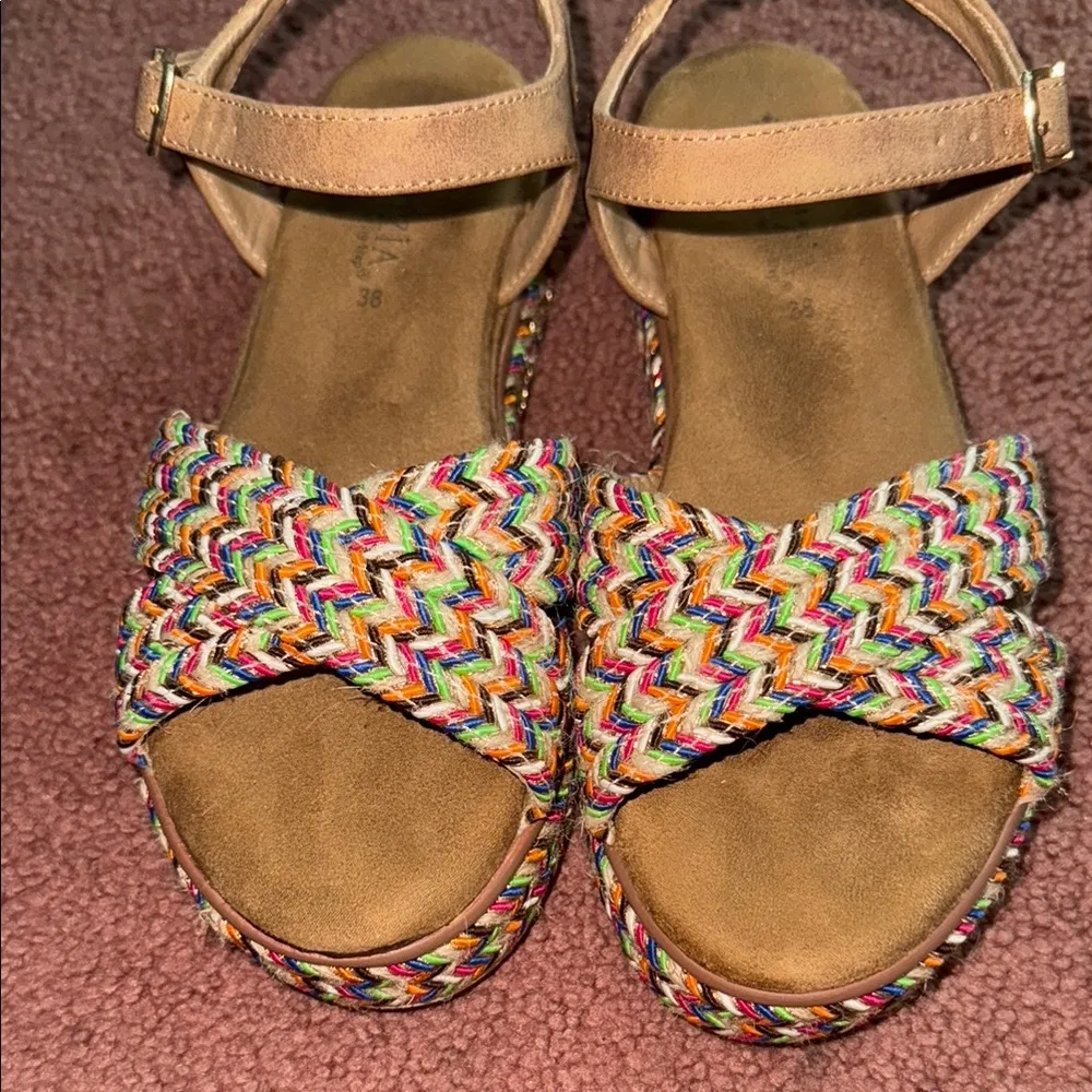 Patrizia by Spring Step Colorful Woven Sandals Tan Size 7 - Image 8