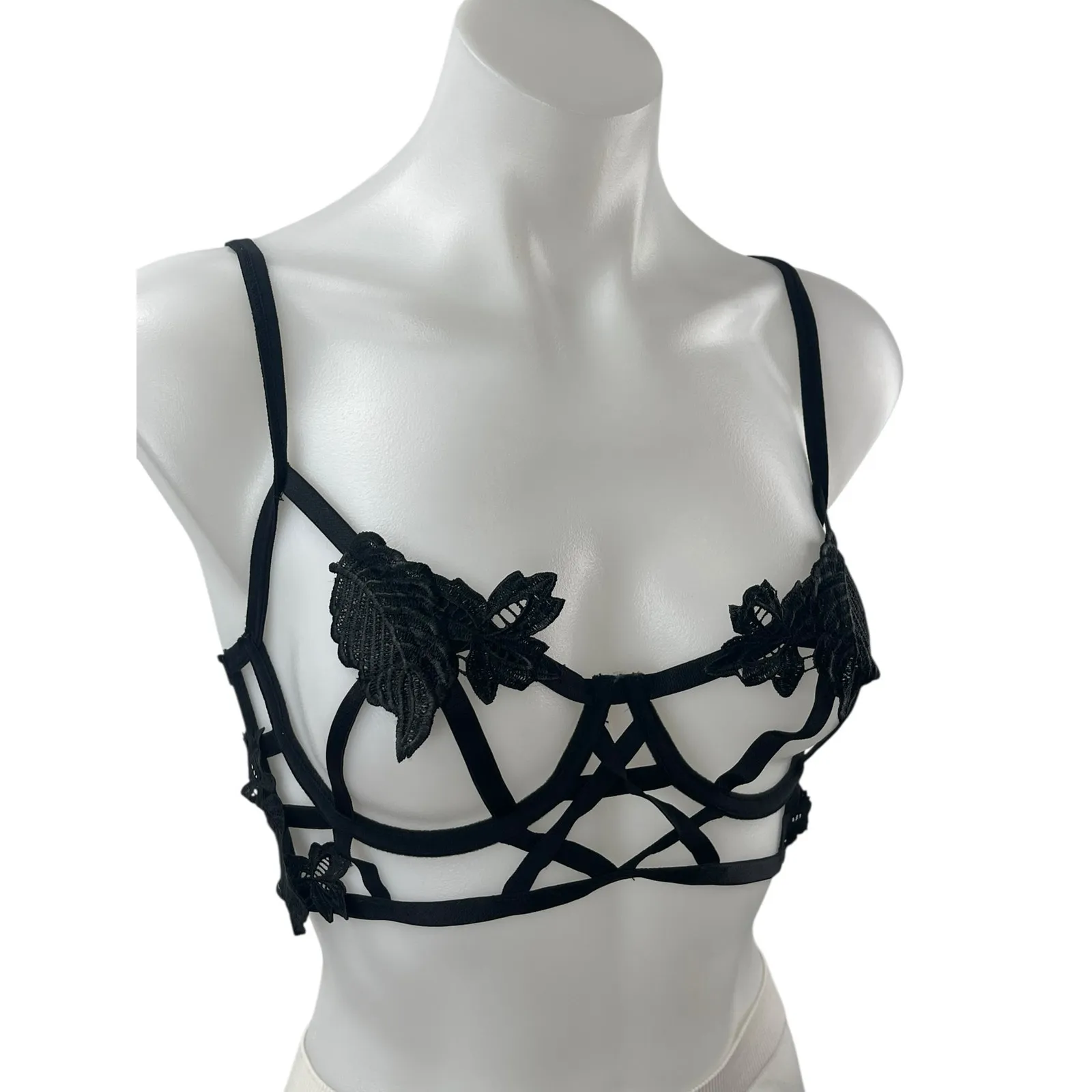 Bluebella Nikita Black Floral Embroidery Sleeveless Strappy Bra Lingerie Sz 32D - Image 2