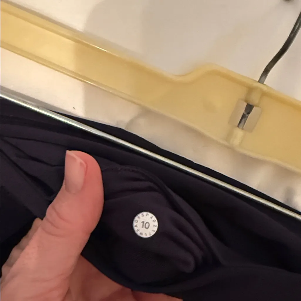 Lululemon Sun Setter Jogger (28"), Navy, Size 10 - Image 8