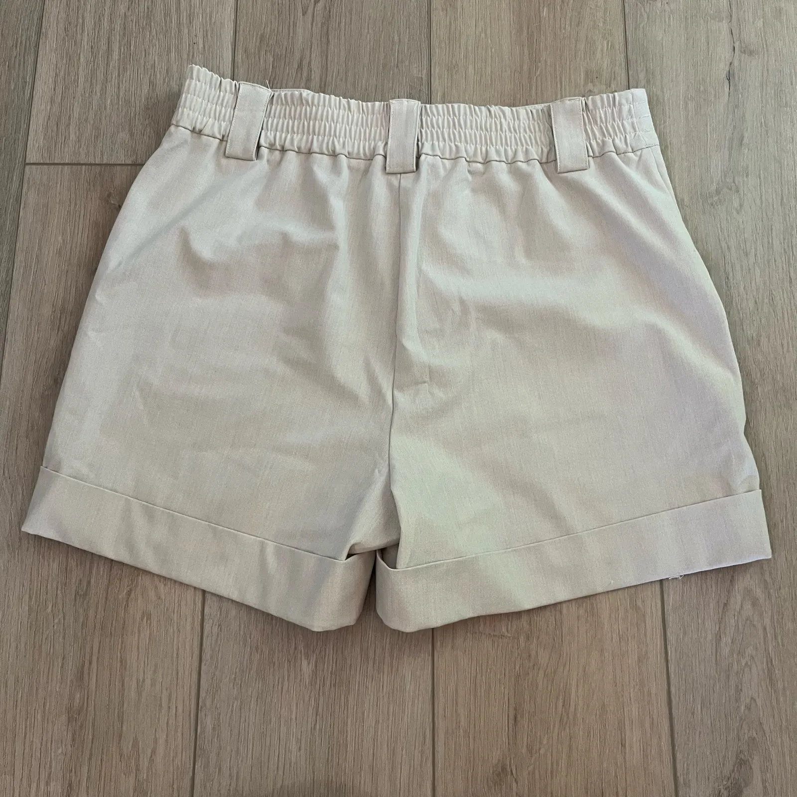 Rachel Zoe Women’s Tan High Waisted Chino Short Size 12 - Image 3
