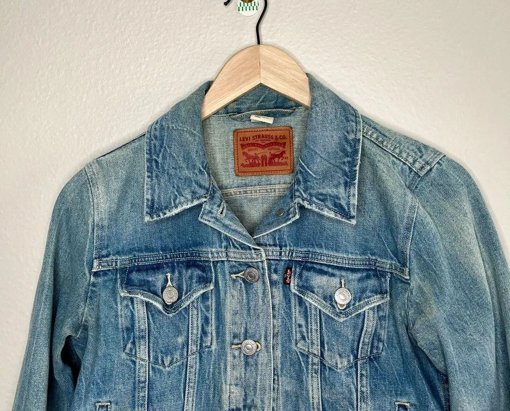 Levis Womens Blue Denim Fall Trucker Jean Jacket Medium pc9-70270-0073 Masc - Image 3