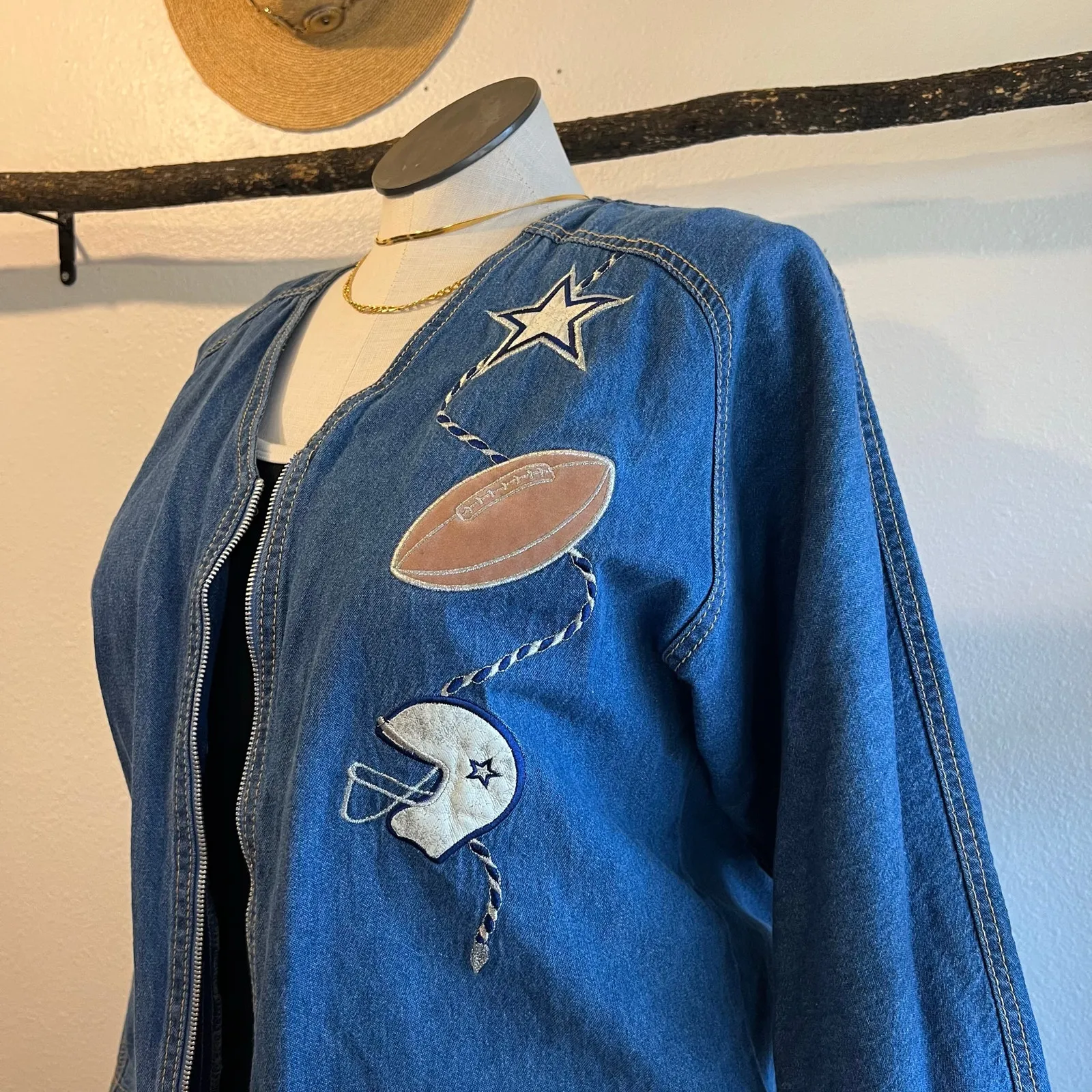 Vintage Denim Cotton Zip Up Sports Football Embroidered Jean Shirt Size Large Blue - Image 10