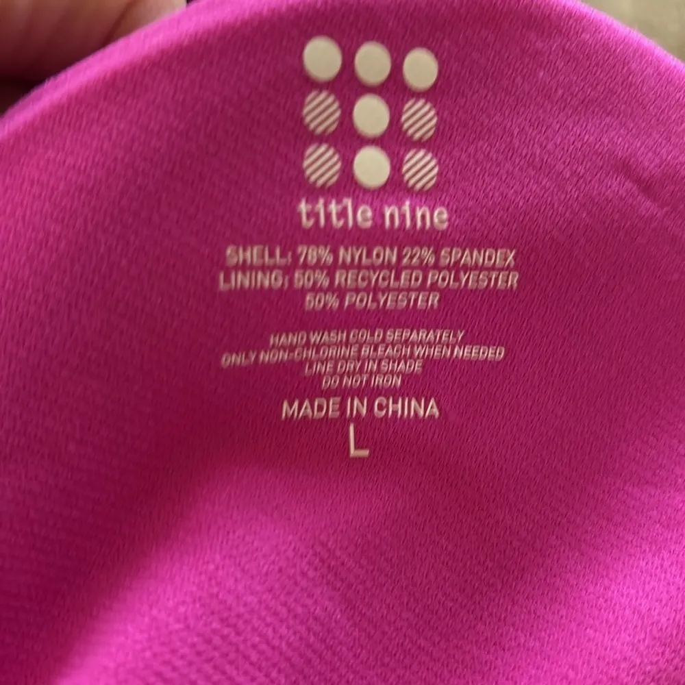 Title Nine Set It Forget It Tankini Top Sz L Raspberry Anemone Halter Style - Image 4