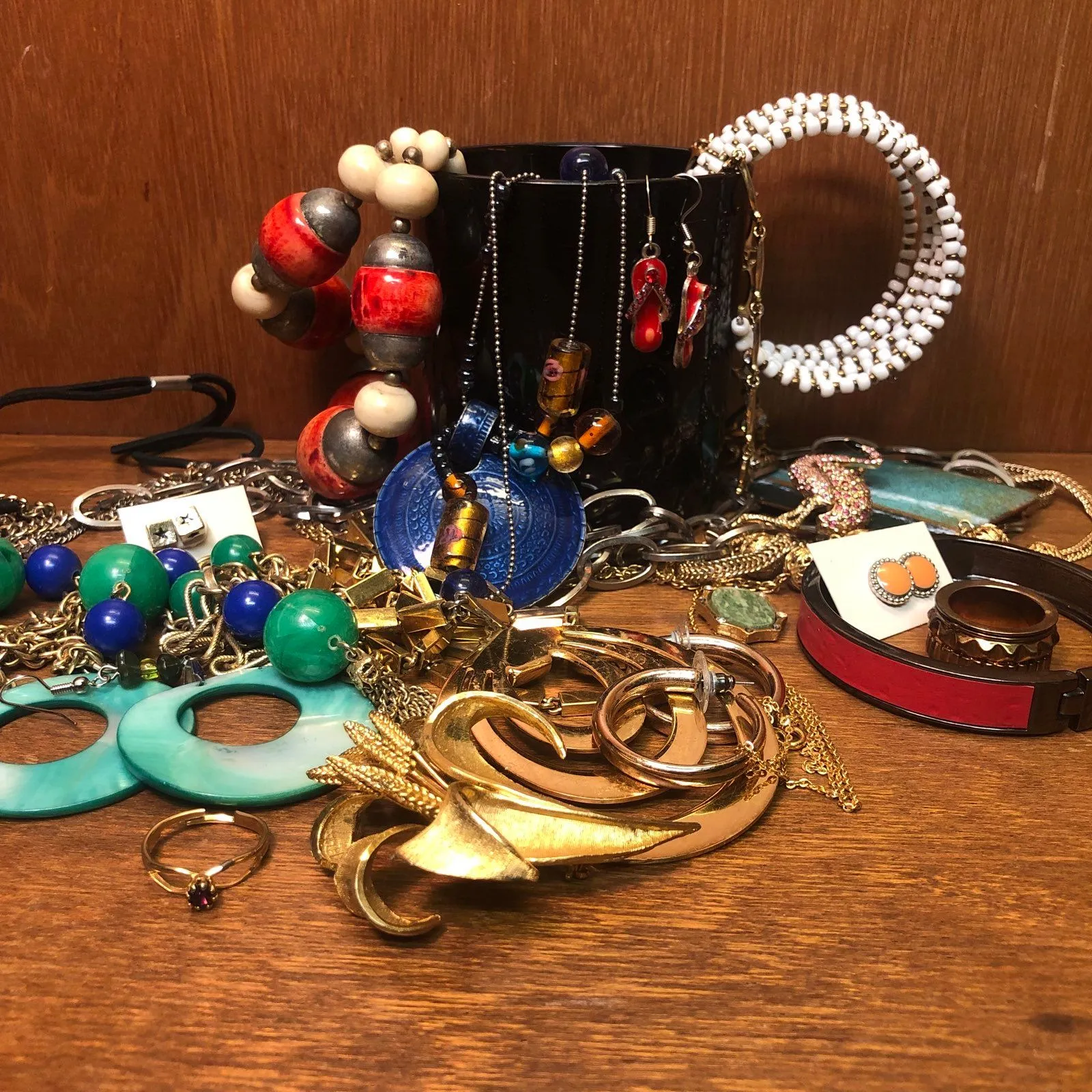 Gaudy Glam Jewelry Jar, 20+ Campy Casino Babe Vintage Jewelry Bundle Blue - Image 2