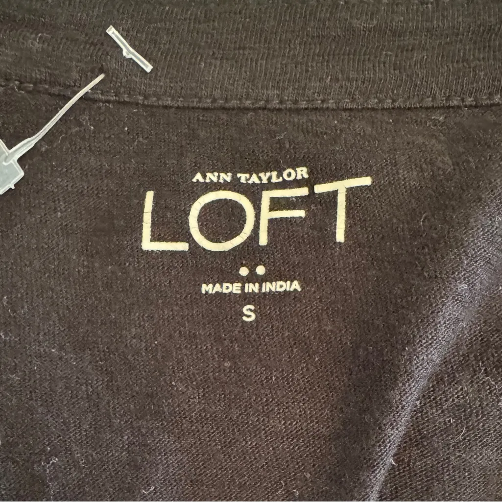 LOFT Black  Split V Button-Front Top NWOT - Image 3