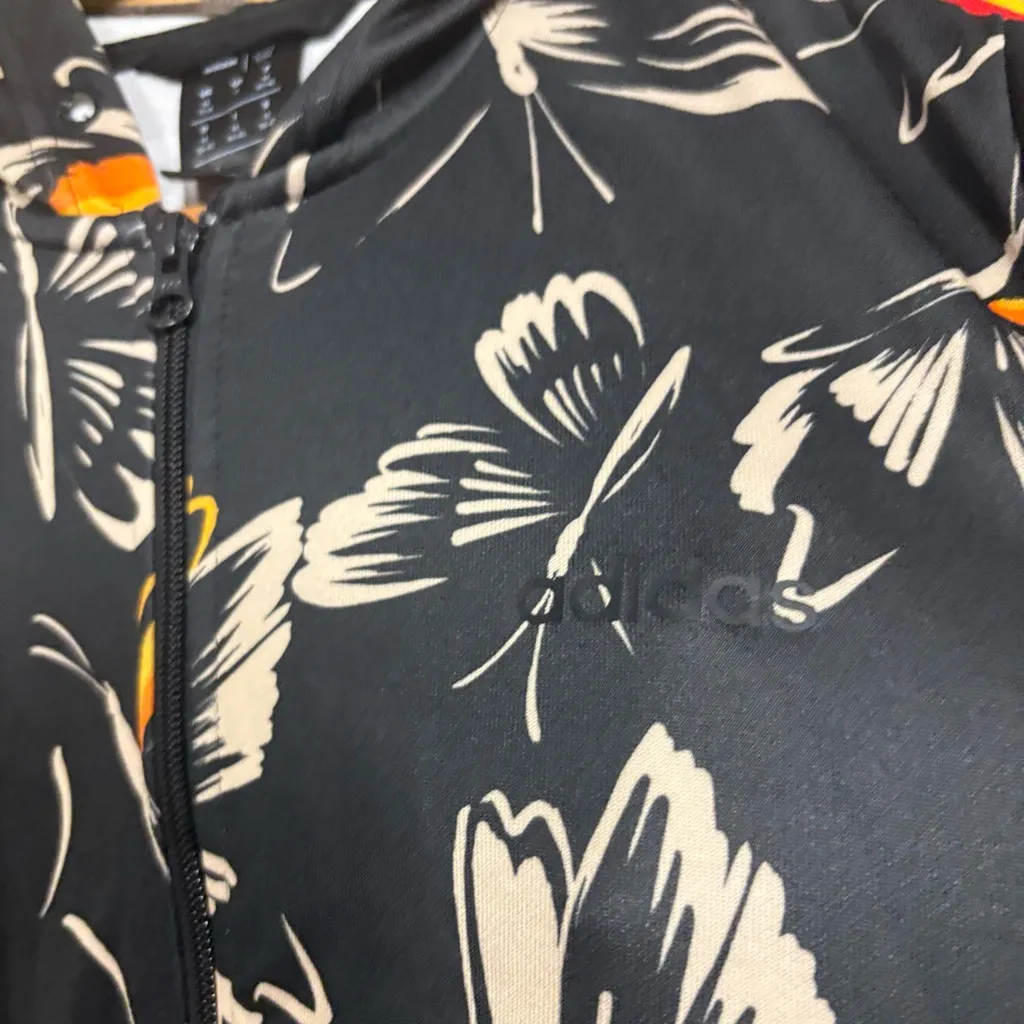 Adidas x Farm Rio Black Butterfly Jacket Size Medium - Image 4