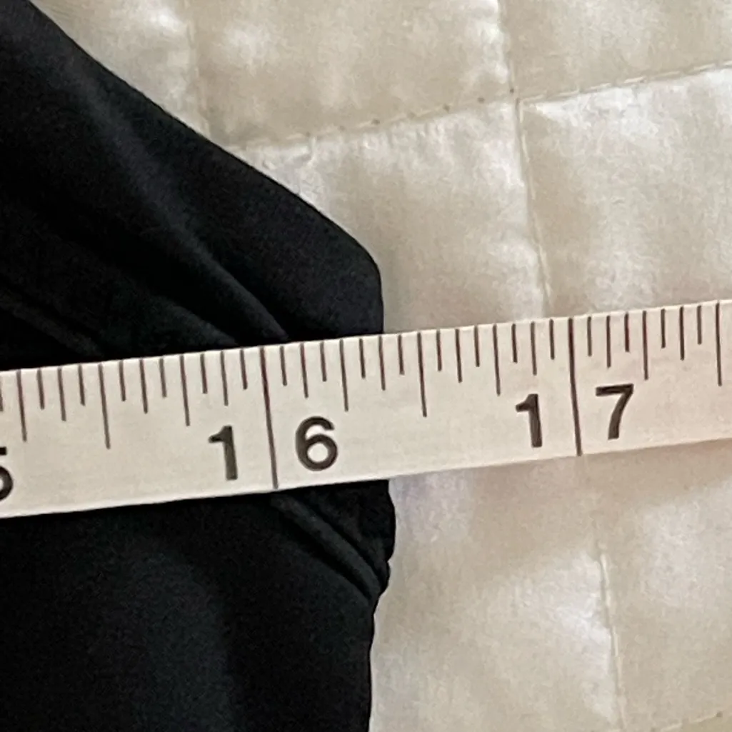 Lululemon  Run Ta Ta Topper Tank Top Active Workout Running size Medium - Image 9