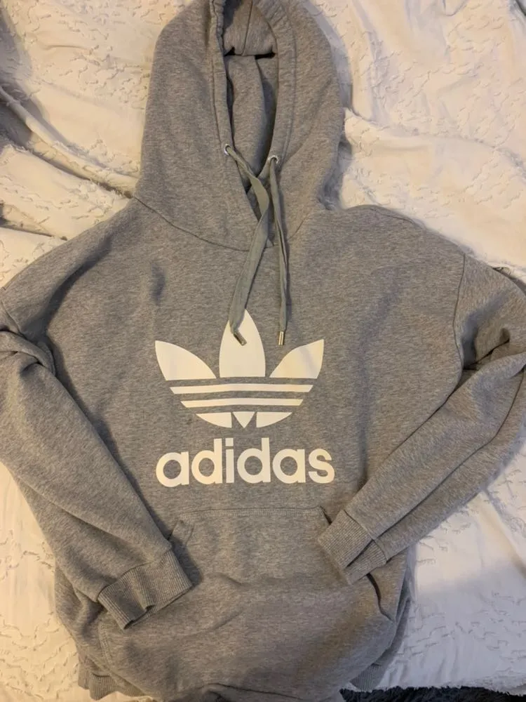 Adidas Grey Logo Hoodie - Image 2