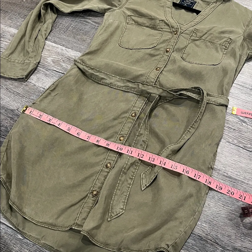 Abercrombie & Fitch Tie-Waist Shirt Dress – Olive Green | XS - Image 8