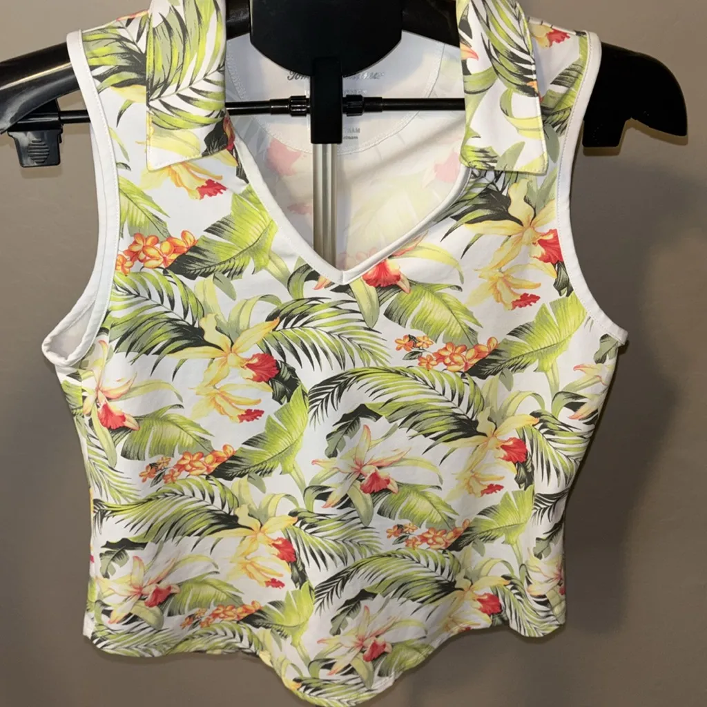 Tommy bahama Aubrey Floral IslandZone® Sleeveless V-Neck Polo - Image 7